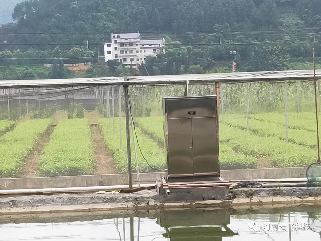 安装高空测报灯，有效控制高空迁徙类害虫